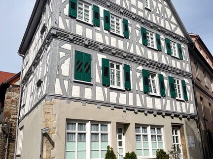 23-03-17 11-58-51 4896